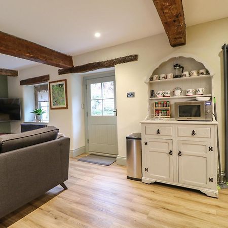 Dale End Farm Cottage Бейкуел Екстериор снимка