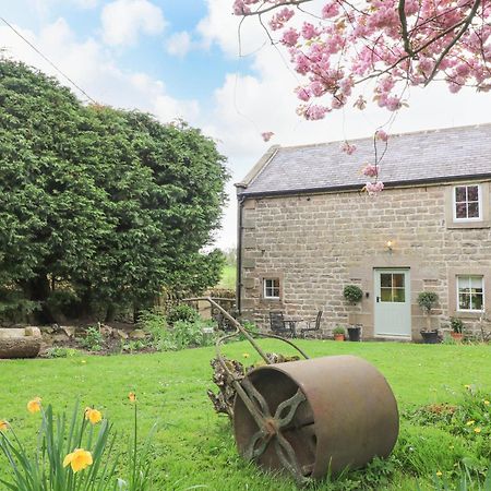 Dale End Farm Cottage Бейкуел Екстериор снимка